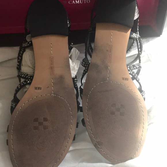 Vince Camuto sandals VC-Emera black steel snake sandals (free VC bracelet) - Picture 7 of 11